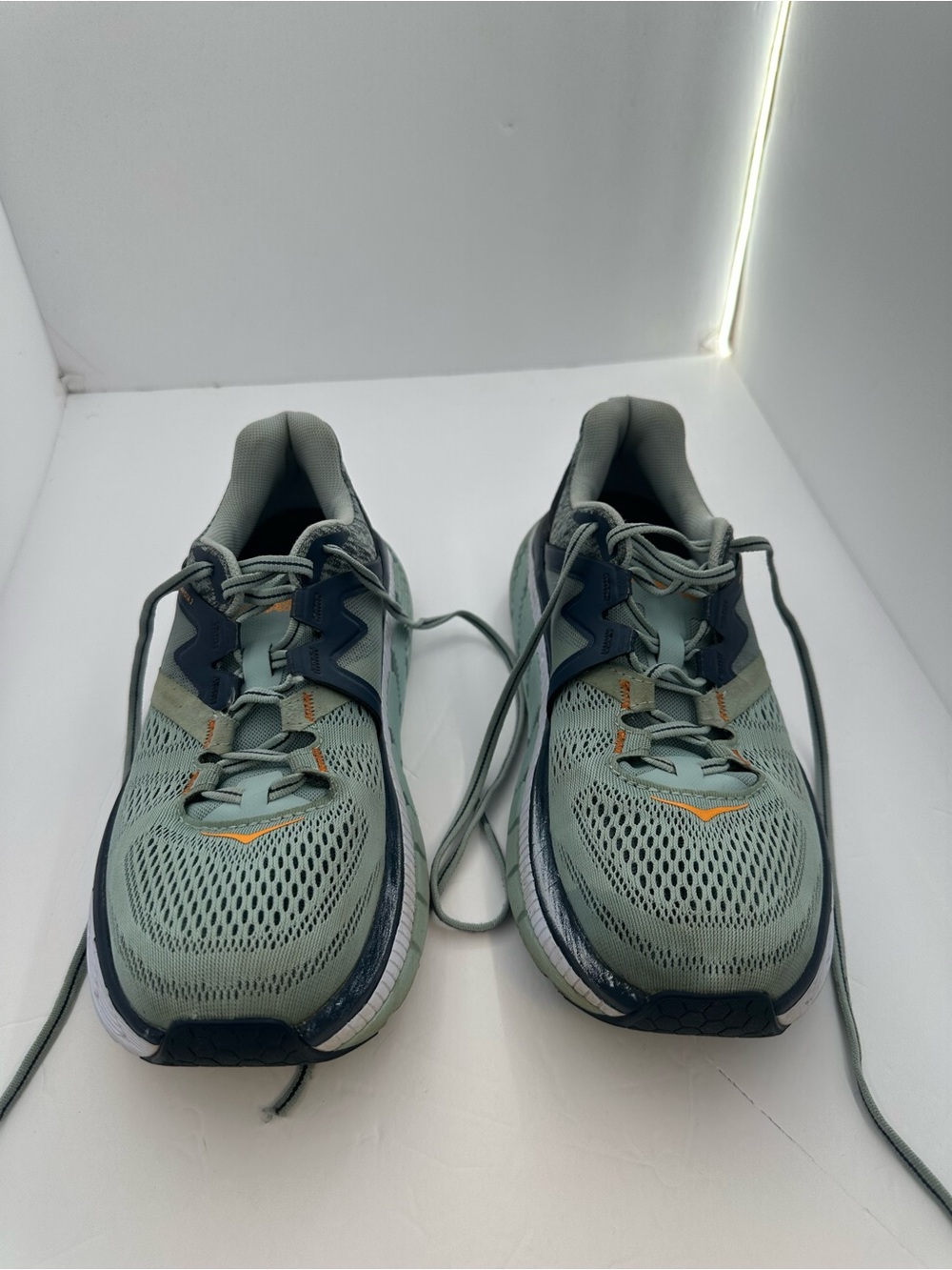 Men’s Hoka One One Gaviota 2 Mint /Seafoam Green and Navy Running Shoes Size 10